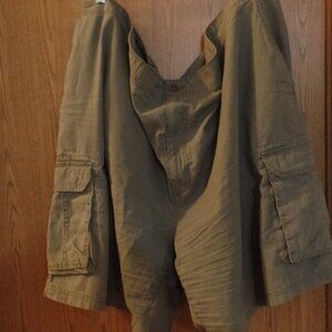 True Nation Big & Tall Green Khaki Cargo Shorts, Size 60